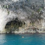 Ingresso barca e pedonale per la grotta
