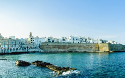 Monopoli una delle più belle città della Puglia,  tra storia, cultura e bellezze naturali