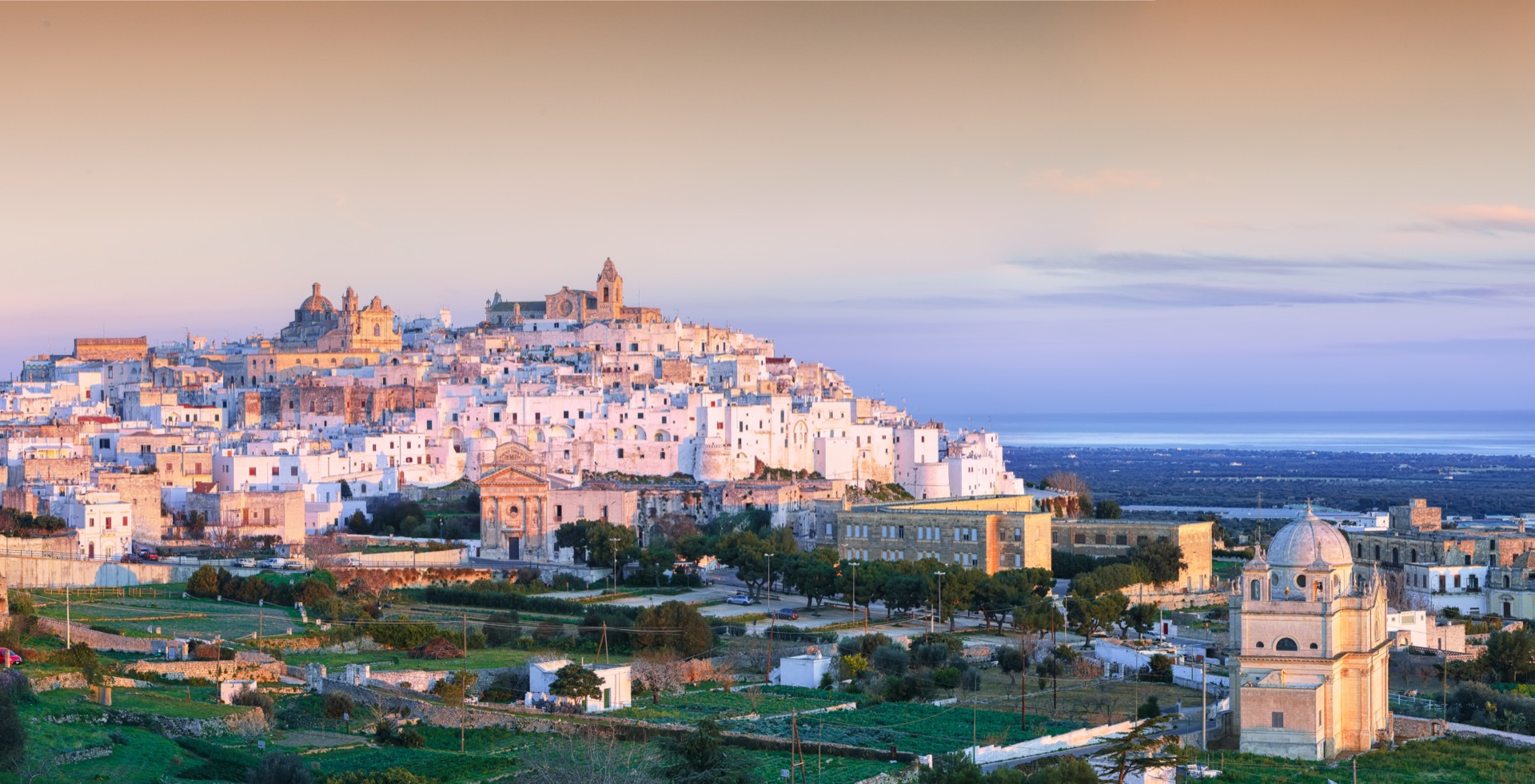 ostuni città bianca skyline madonna della grata